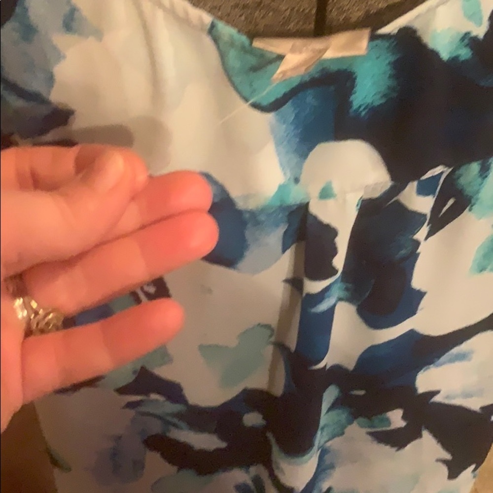 Stunning floral top!!!! - Picture 3 of 3
